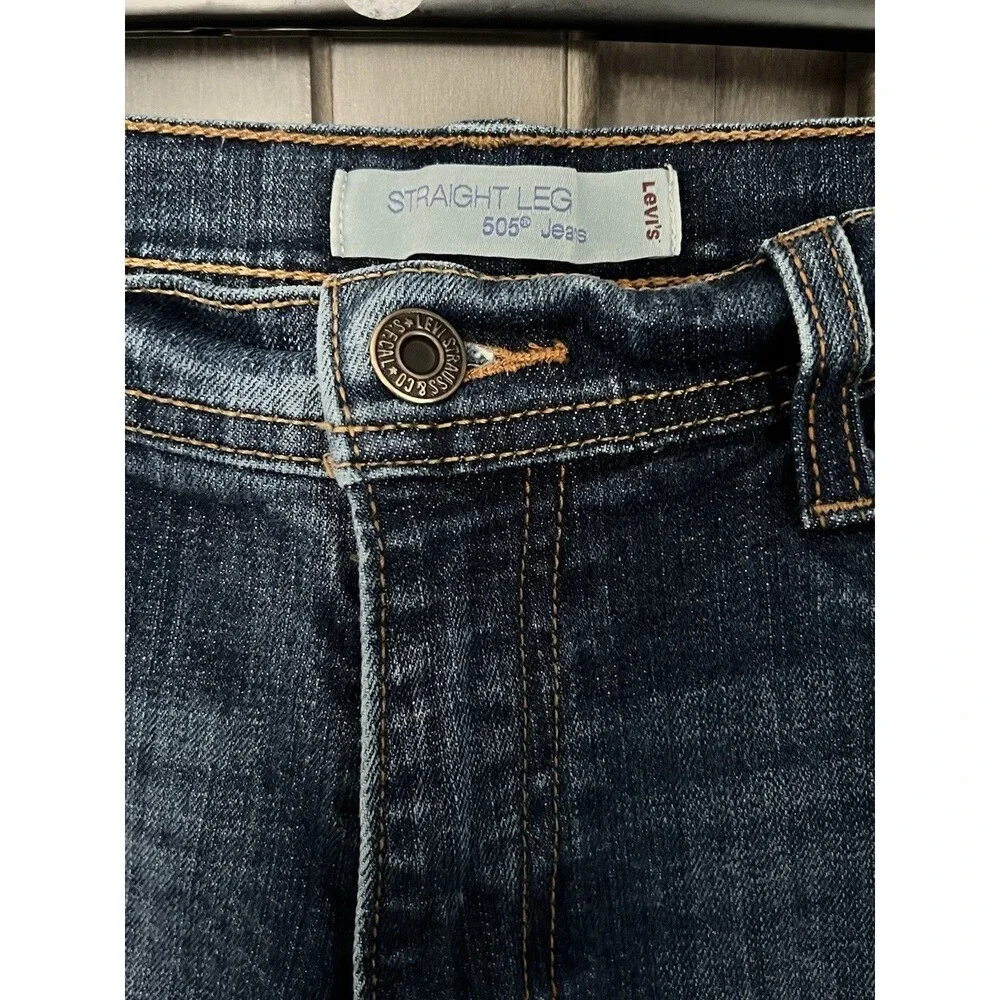 Levi's 505 Straight Leg Jeans Women's Size 12 S/C Medium Wash Denim